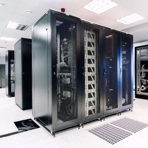 IT PERIPHERALS ON RENTAL- Servers-on-rental-EWI